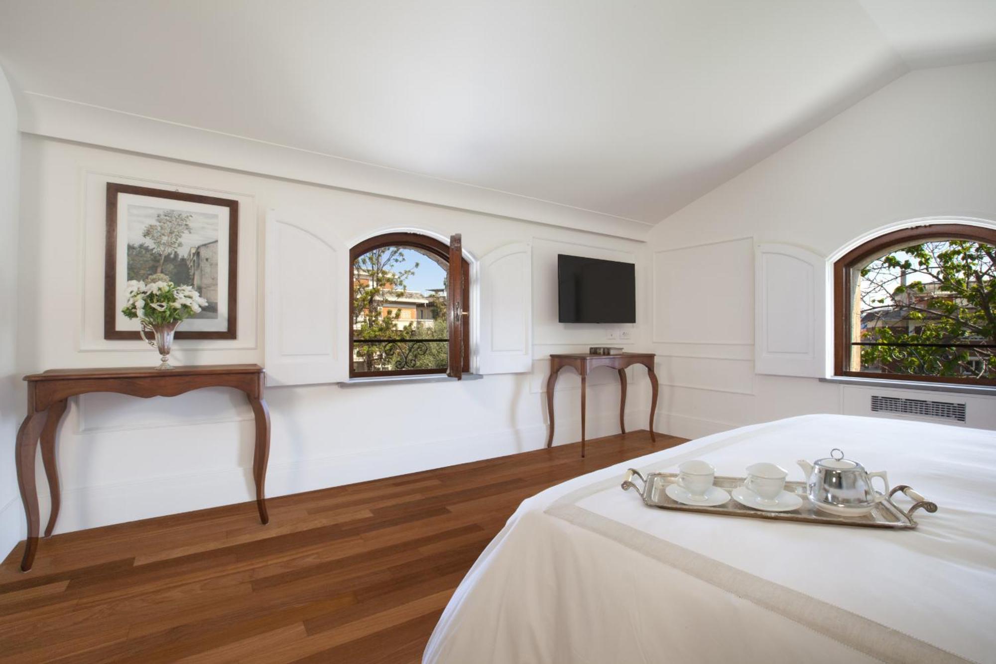 Amore Rentals - Villa Ebe Сорренто Экстерьер фото