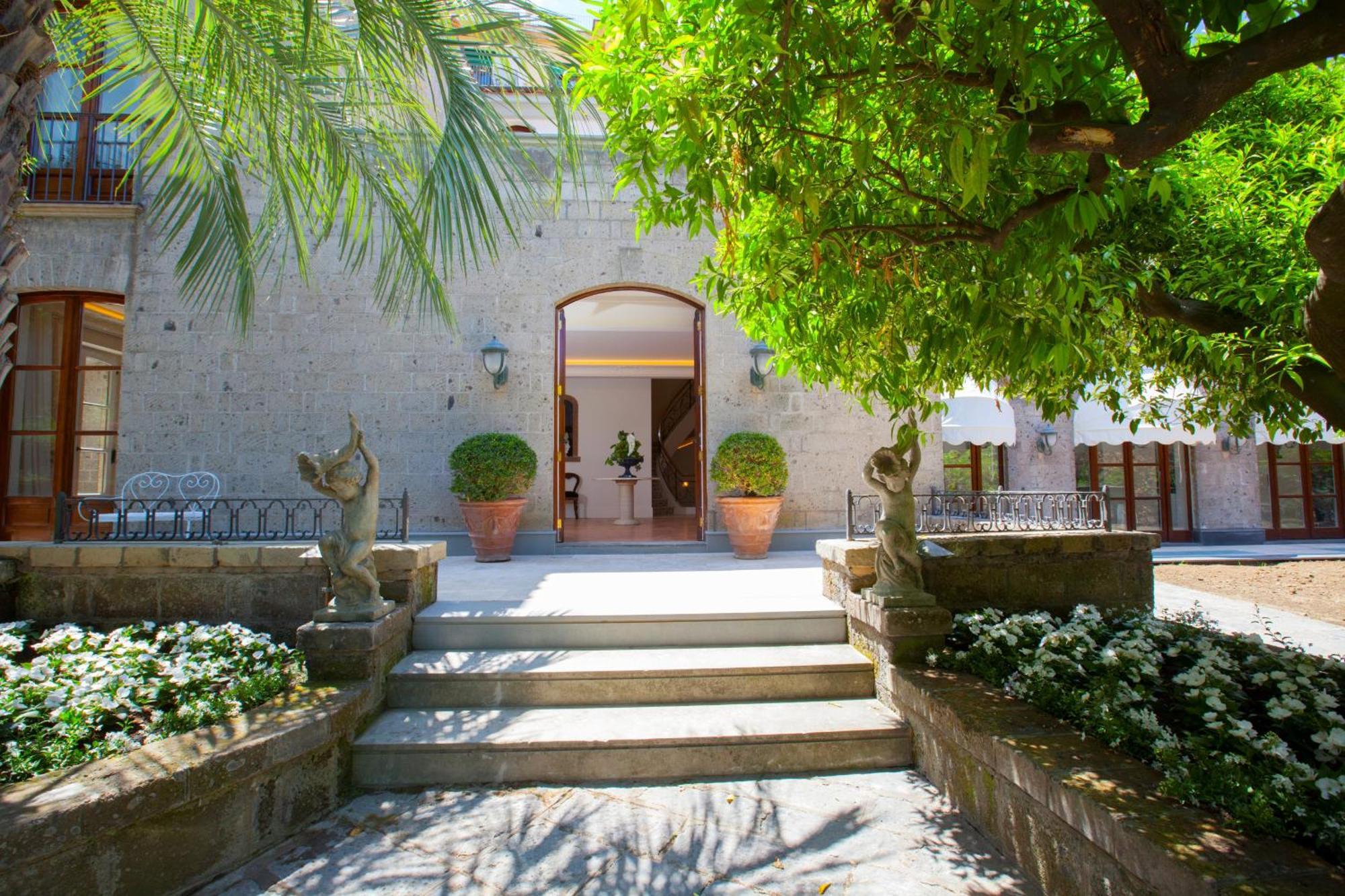 Amore Rentals - Villa Ebe Сорренто Экстерьер фото